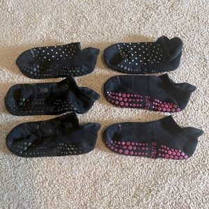 Sticky socks 3 pair size small